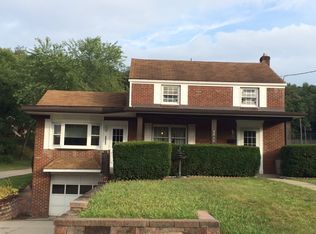 4656 Woodhill Dr, Homestead, PA 15120