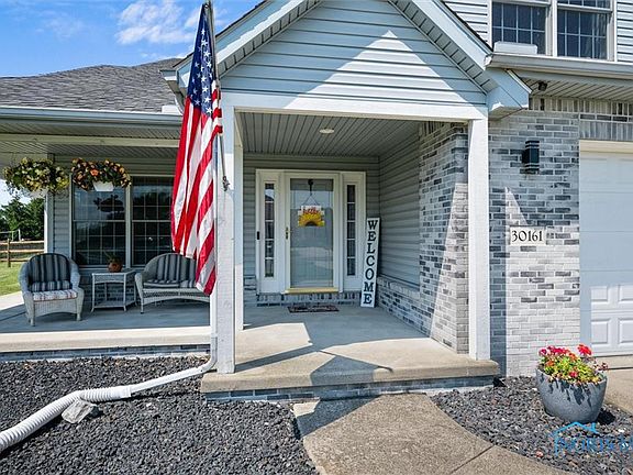 5th image of 30161 Cedar Valley Dr