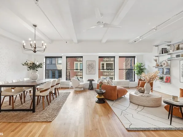 12 W 18th St APT 9W, New York, NY 10011