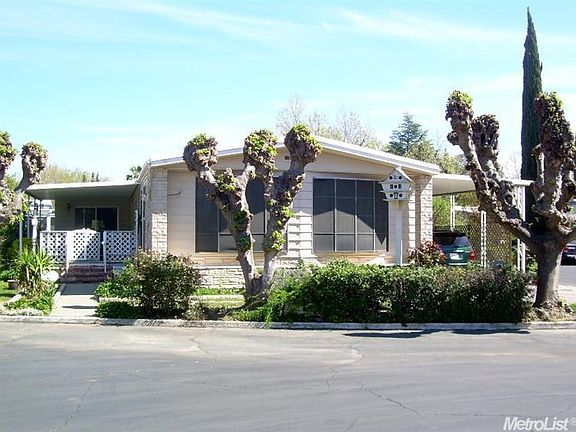 3rd image of 153 Inner Cir