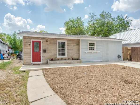 210 VENICE, San Antonio, TX 78201