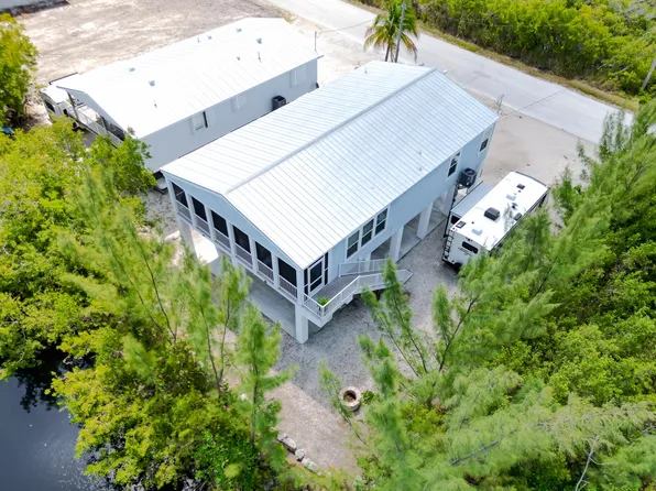 27163 Mariposa Rd, Ramrod Key, FL 33042