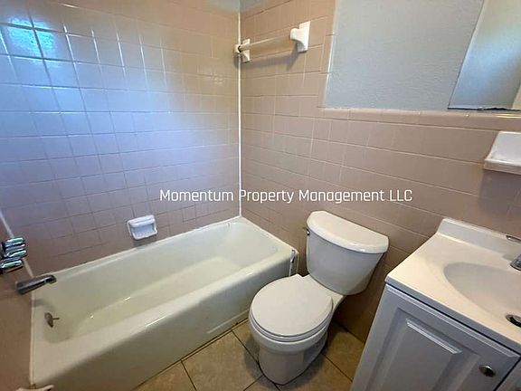 4th image of 1919 E Mulberry Dr APT A