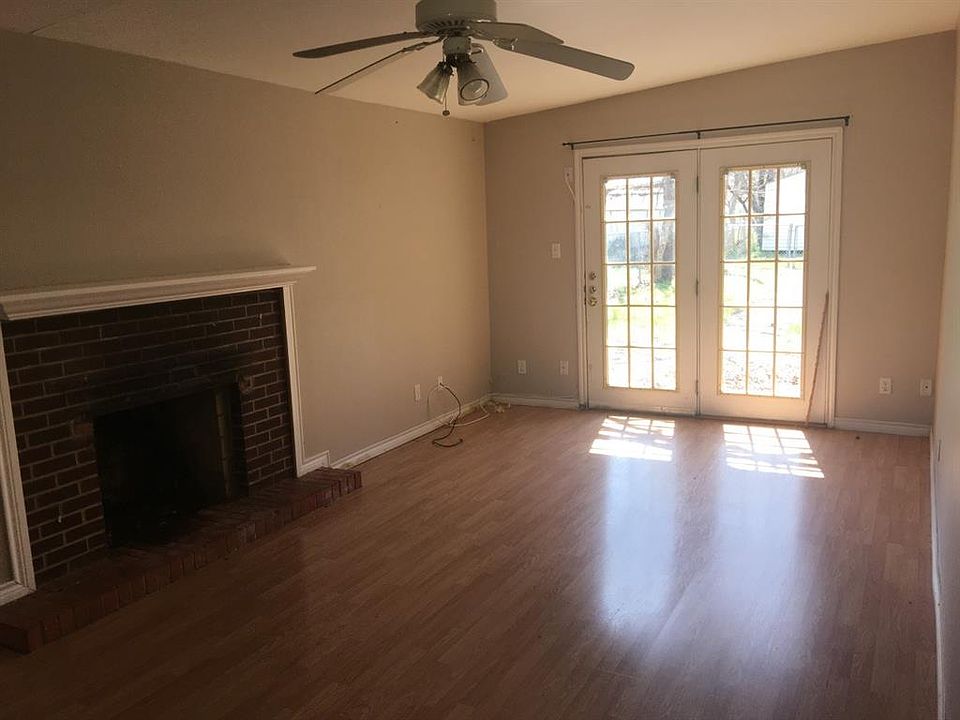 2nd image of 533 E North 18th St
