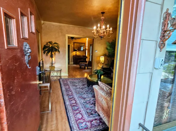 744 N 2nd St, Coeur D Alene, ID 83814