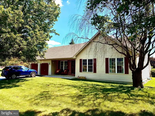 4580 Green Tree Rd, Reading, PA 19606