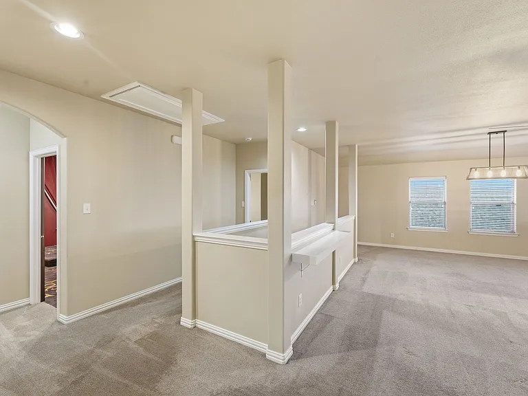 2208 Gregory Creek Dr — Photo 10