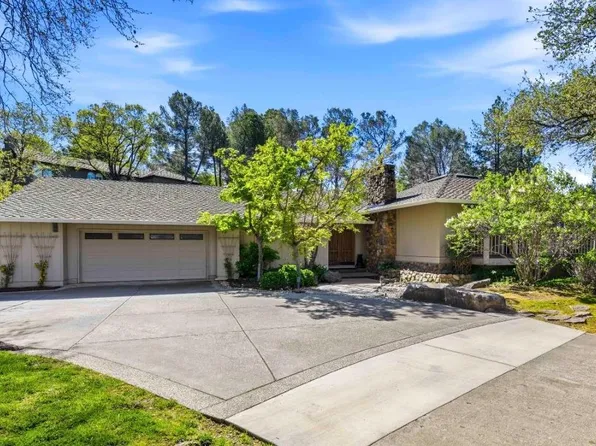 8860 Auburn Valley Rd, Auburn, CA 95602