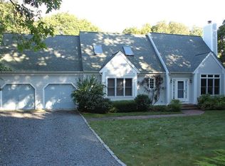 10 Brantwood Dr, Falmouth, MA 02540