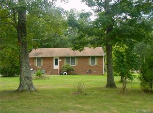 3707 Clara Hope Ln, Gum Spring, VA 23065