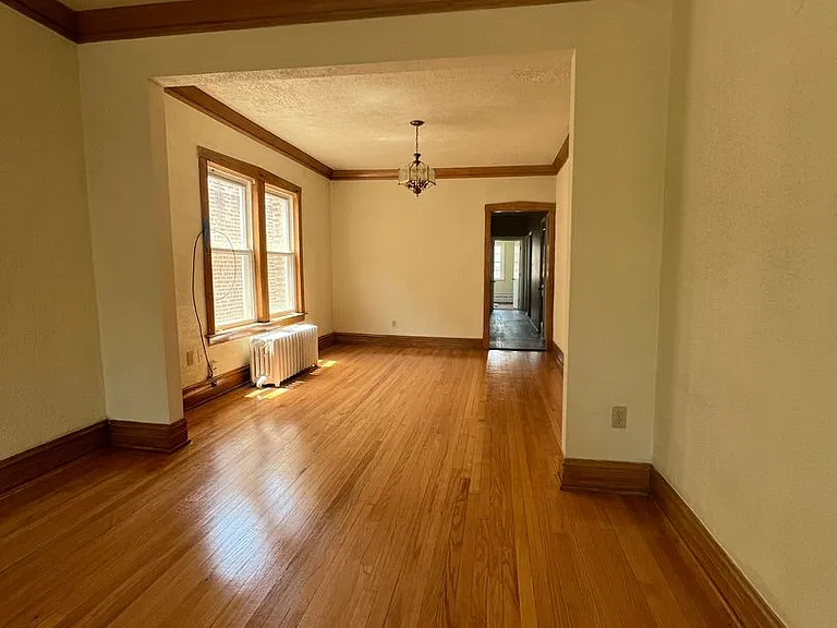 1114 S Monitor Ave — Photo 4