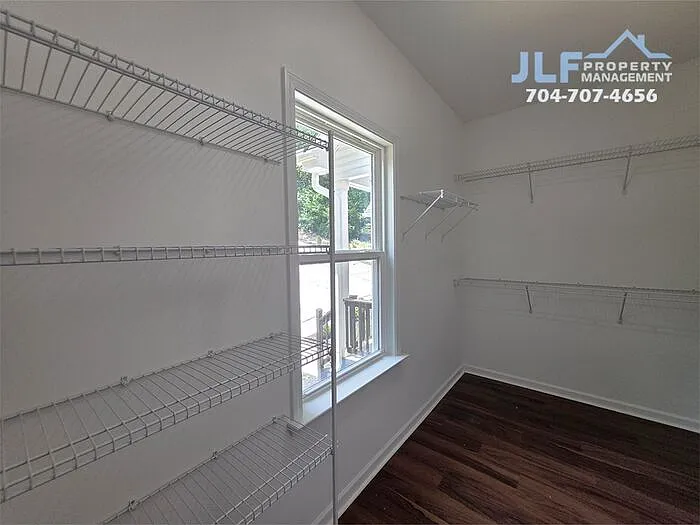 595 Foxwood Dr — Photo 12