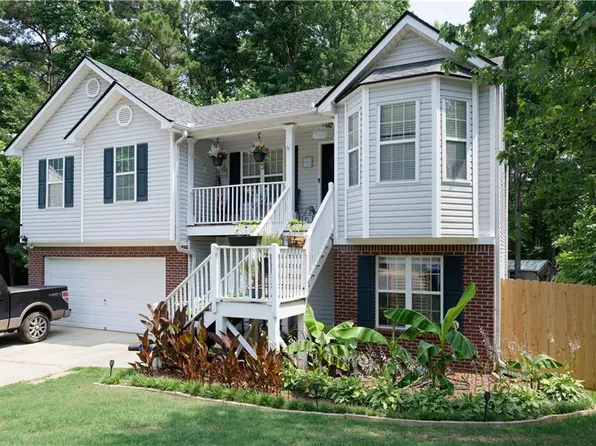 104 Bainbridge Ct, Dallas, GA 30132