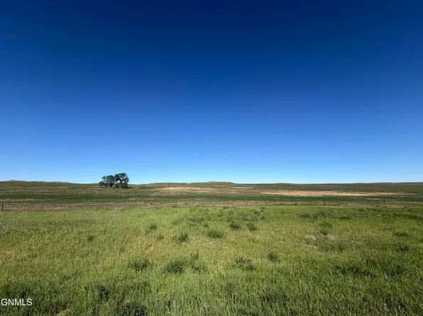 On 125th Ave SW, Fairfield, ND 58627