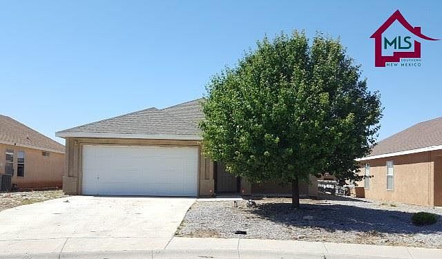 1st image of 4836 Calle Bella Ave