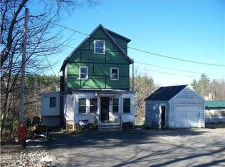 17 Charles St, Berwick, ME 03901