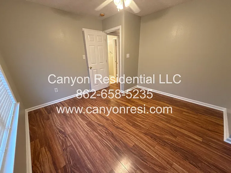 2544 Forest Lodge Dr — Photo 11