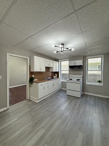 19-21 Emerson St #1L Photo 1