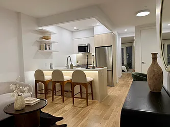 558 Sackett Street, #3D