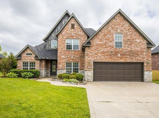 1806 W Lazy L St, Rogers, AR 72758