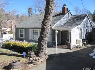 22622 Waters Dr, Crestline, CA 92325