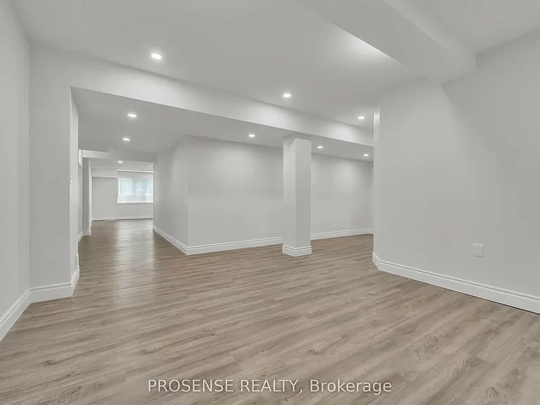 113 Johnson Dr — Photo 35