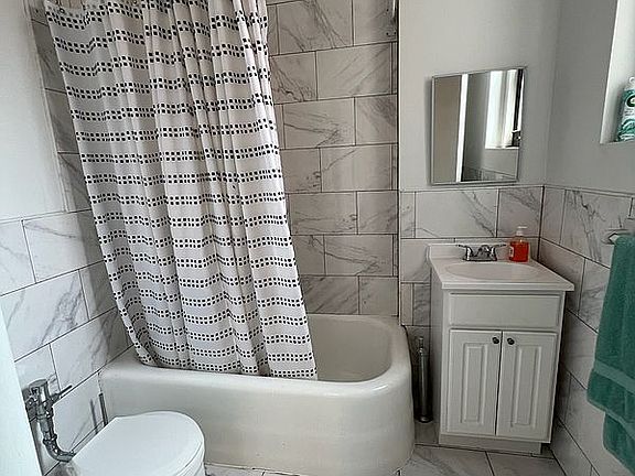 3rd image of 44-14 Newtown Rd APT 3G