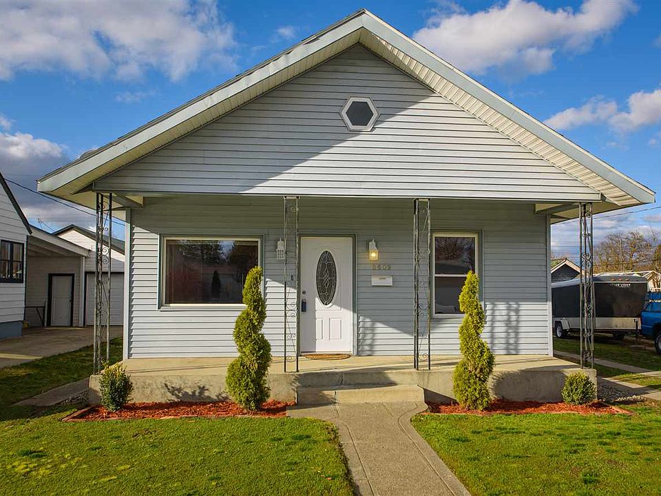 1st image of 2609 E Everett Ave