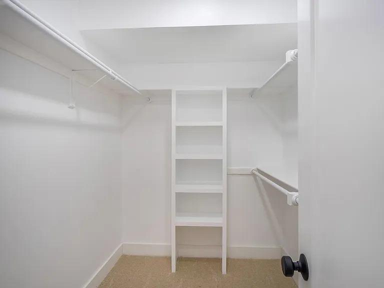 3271 Whitehall Dr — Photo 23