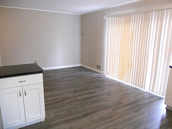 4th image of 8249 Dartmouth Dr
