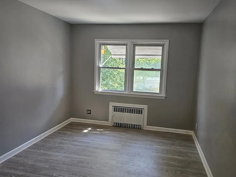 158 3rd Ave #2R — Photo 14