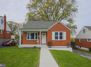 323 Savannah Rd, Baltimore, MD 21221