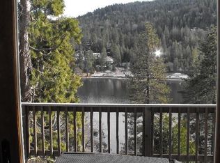 24343 Zurich Dr, Crestline, CA 92325