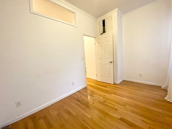 5th image of 55 E Houston St Front 2W