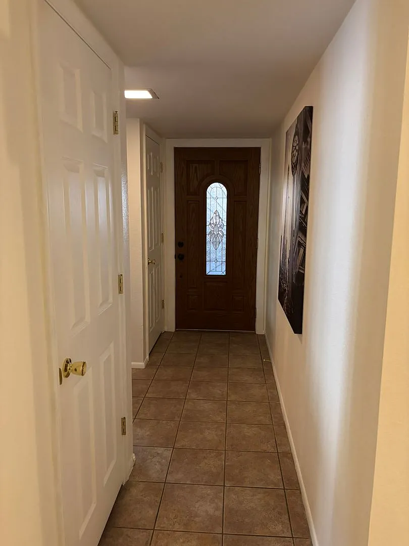 Lovely Home in 45+ Active Adult Community of Leisure World. Available May through December 2026! — Photo 3