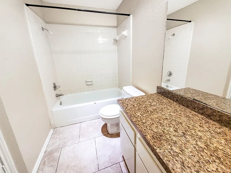 7507 Tiffany Meadows Ln — Photo 6