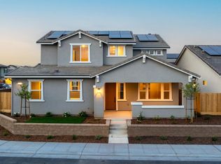 256 Huckleberry Ln S, Madera, CA 93636