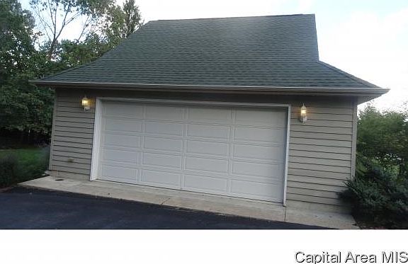 4th image of 3191 Oak Run Dr