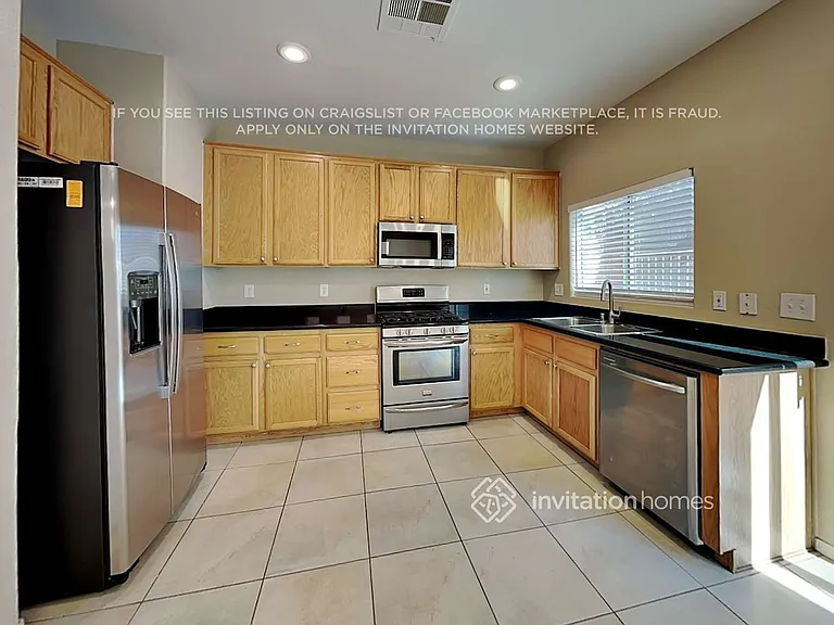 10513 Sun Palace Ct — Photo 7