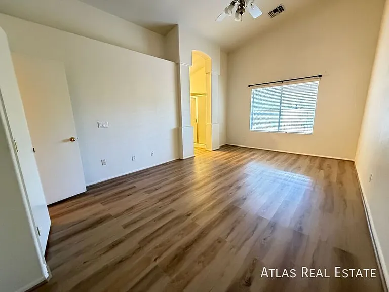 7794 S Trumpet Vine Ave — Photo 12