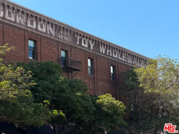 215 S Santa Fe Ave APT 4, Los Angeles, CA 90012
