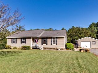 3777 Woodstock Rd, Gloucester, VA 23061