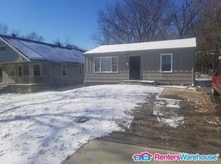8110 Wayne Ave, Kansas City, MO 64131