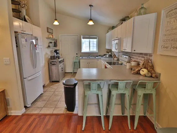 1532 Stella Ct, Cody, WY 82414