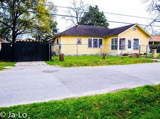 3924 Baden St, Houston, TX 77009