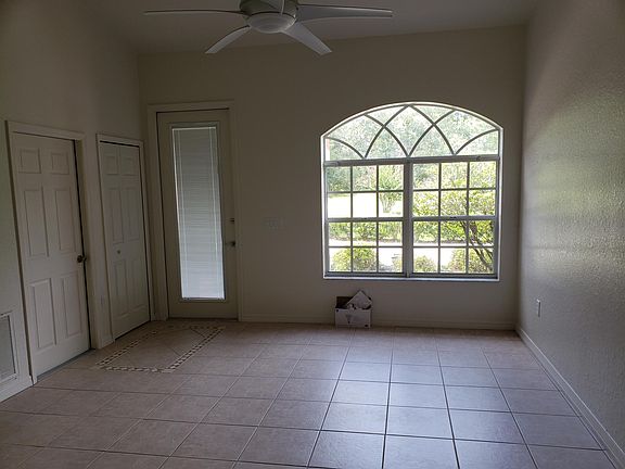 5th image of 6030 W Oak Park Blvd