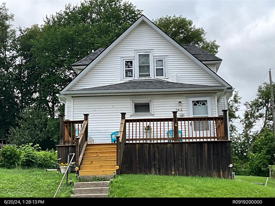 3 bed, 2 bath home with full unfinished walkout basement