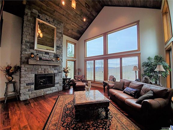 4th image of 6864 Horn Hill Rd