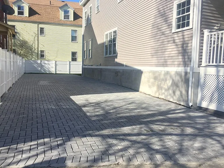 32 Jackson Rd #B — Photo 8