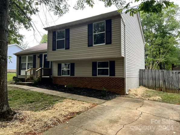 6021 Morninglow Ct, Charlotte, NC 28212